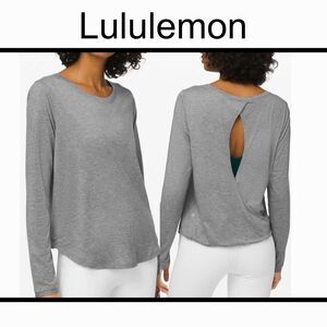 Lululemon Wild Twist Gray Open Back Long Sleeve Shirt Top Women’s M/L